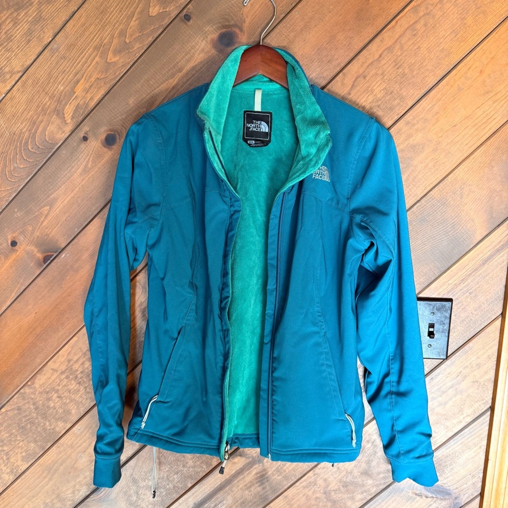 North Face Women’s Lightweight Winter Coat Spark Full Zip